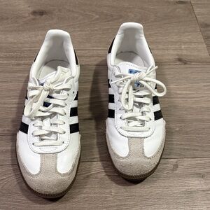 Adidas Men's White and Black Striped Sneakers